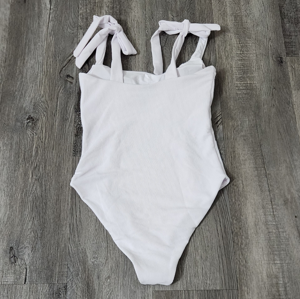 New!Beach Riot‎ Ribbed Sydney One Piece Swimsuit - Picture 11 of 15